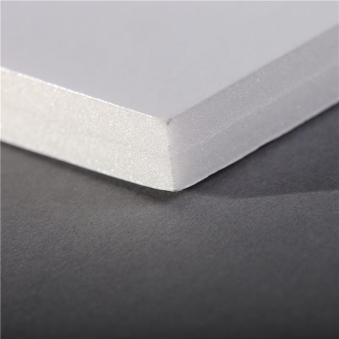 Carton mousse50x65 .3mm